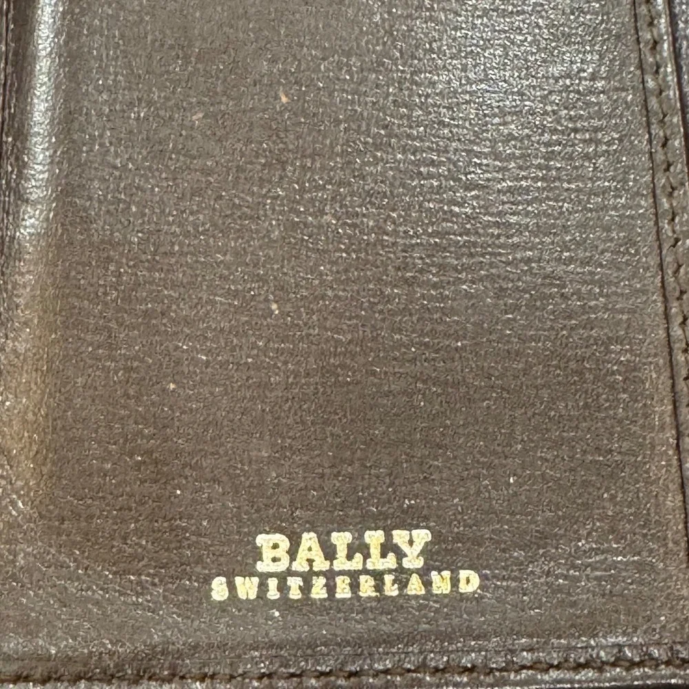 Bally Switzerland Mens Brown Leather‎ Long Bifold Wallet Stripe Detail Vintage